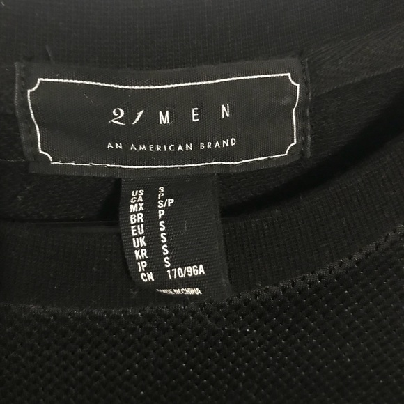 Forever 21 Men’s 99 Mesh Sweatshirt - Picture 2 of 2